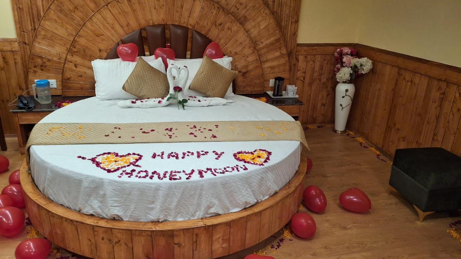 מנאלי Hotel Glacier Resort מראה חיצוני תמונה