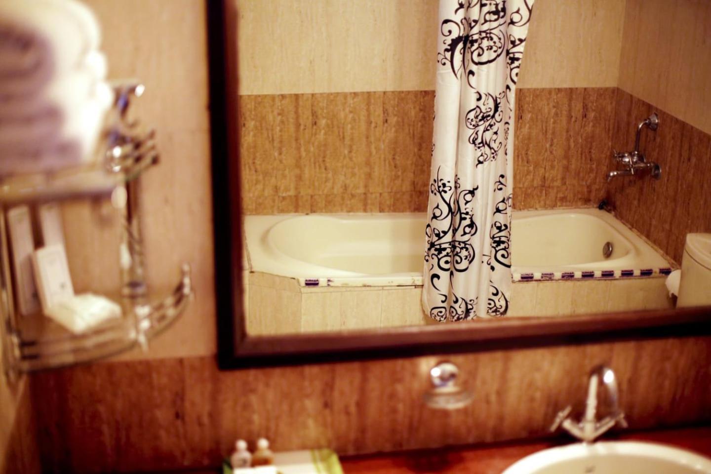 מנאלי Hotel Glacier Resort מראה חיצוני תמונה