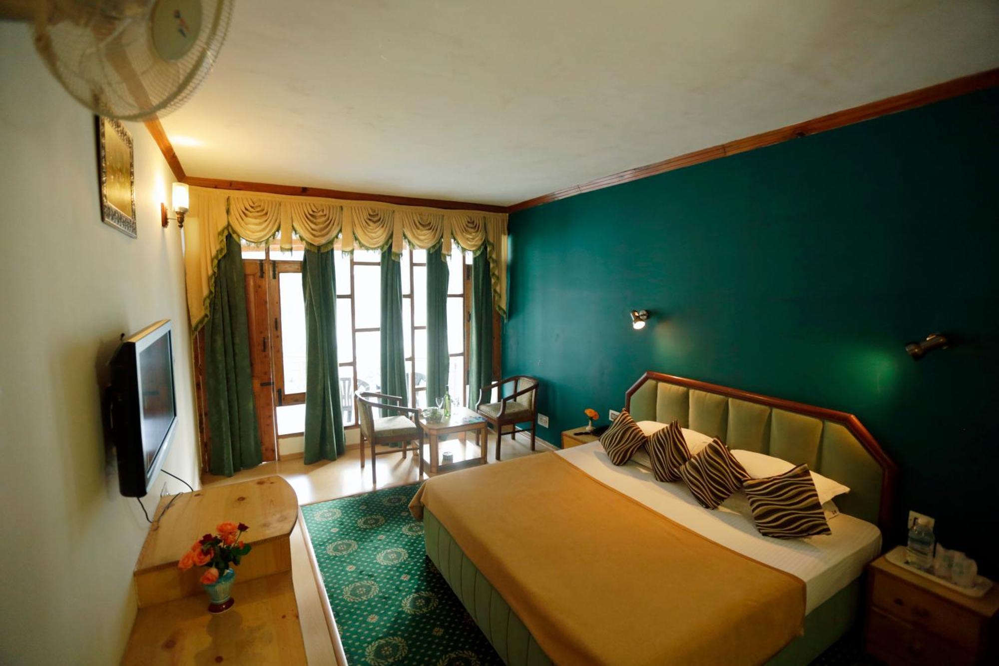 מנאלי Hotel Glacier Resort מראה חיצוני תמונה
