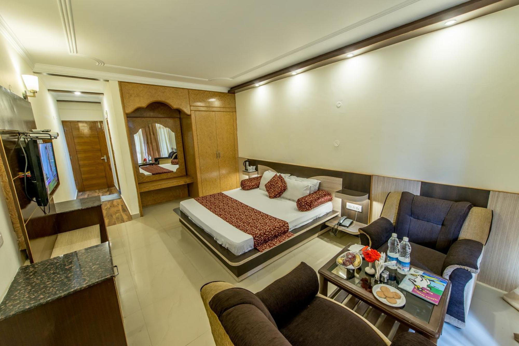 מנאלי Hotel Glacier Resort מראה חיצוני תמונה
