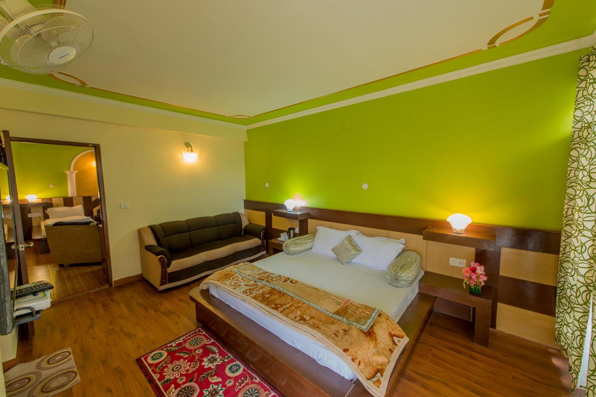 מנאלי Hotel Glacier Resort מראה חיצוני תמונה