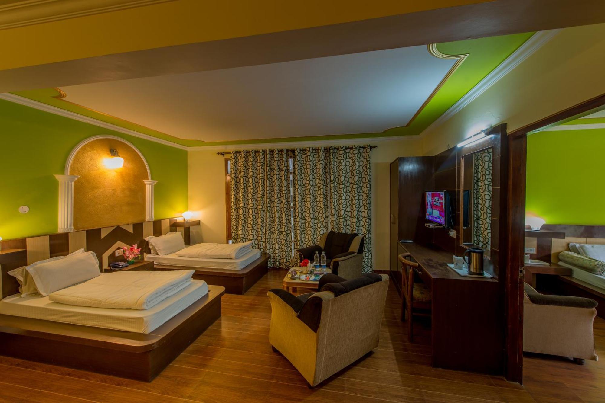 מנאלי Hotel Glacier Resort מראה חיצוני תמונה